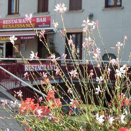 Hotel Restaurant La Renaissance Saint-Cirgues-en-Montagne Kültér fotó